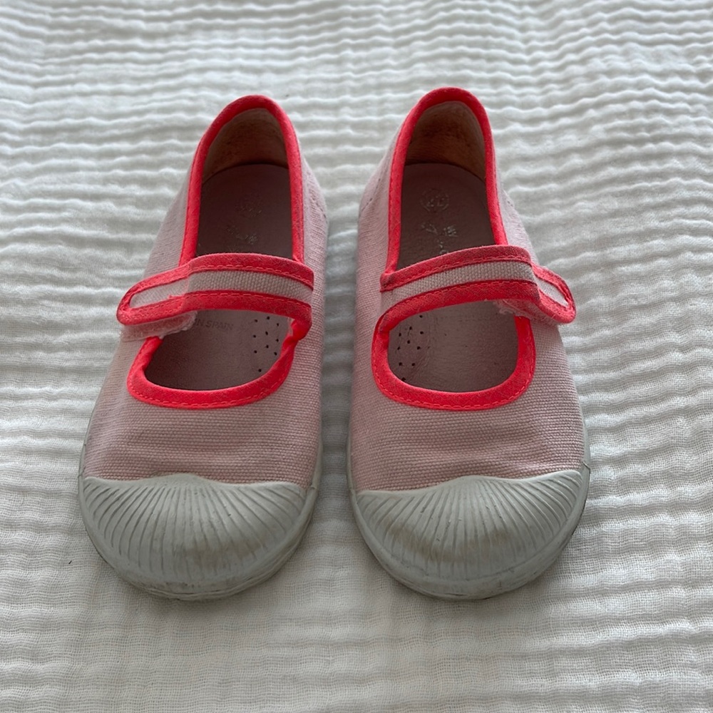Jacadi shoes size 22